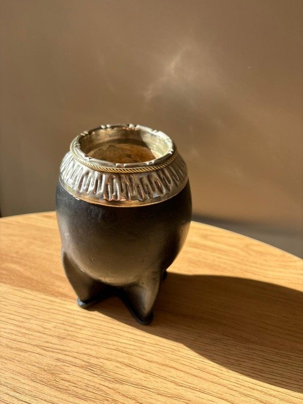 Producto - Mate torpedo con virola de alpaca cincelada y anillo de bronce
