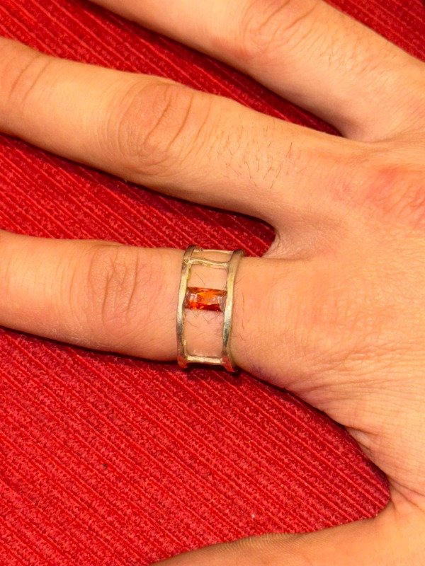 Producto - anillo piedra