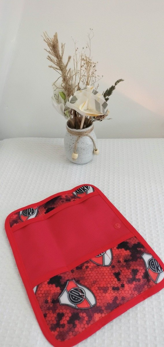 Producto - PORTA CUBIERTOS RIVER CON ROJO - 7