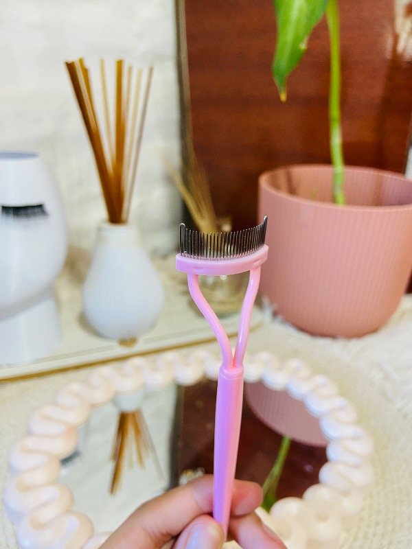 Producto - Cepillito Separador de Pestañas