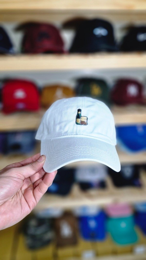 Producto - GORRA FERNET VINTAGE BLANCA