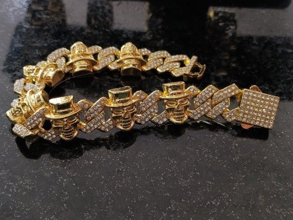 Producto - Pulcera Cubana  Calavera Full Strass Dorada