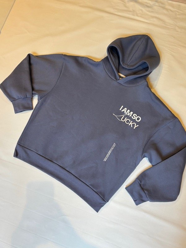 Producto - Buzo Boxy Lucky