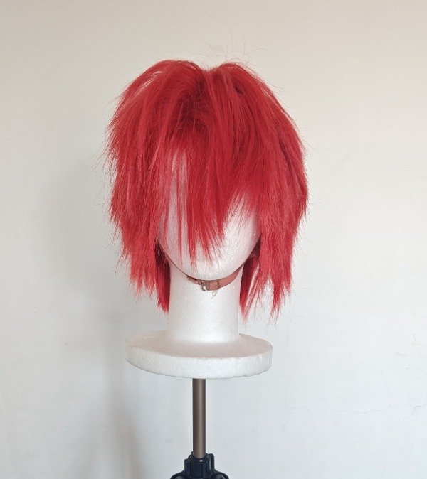 Producto - Peluca corta desmechada con flequillo rojo [kanekalon]