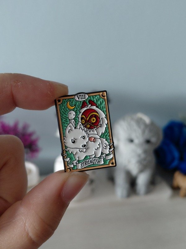 Producto - Pin metalizado - Carta de tarot "Strength" #2077