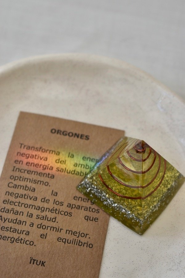 Producto - Pirámide Orgonita