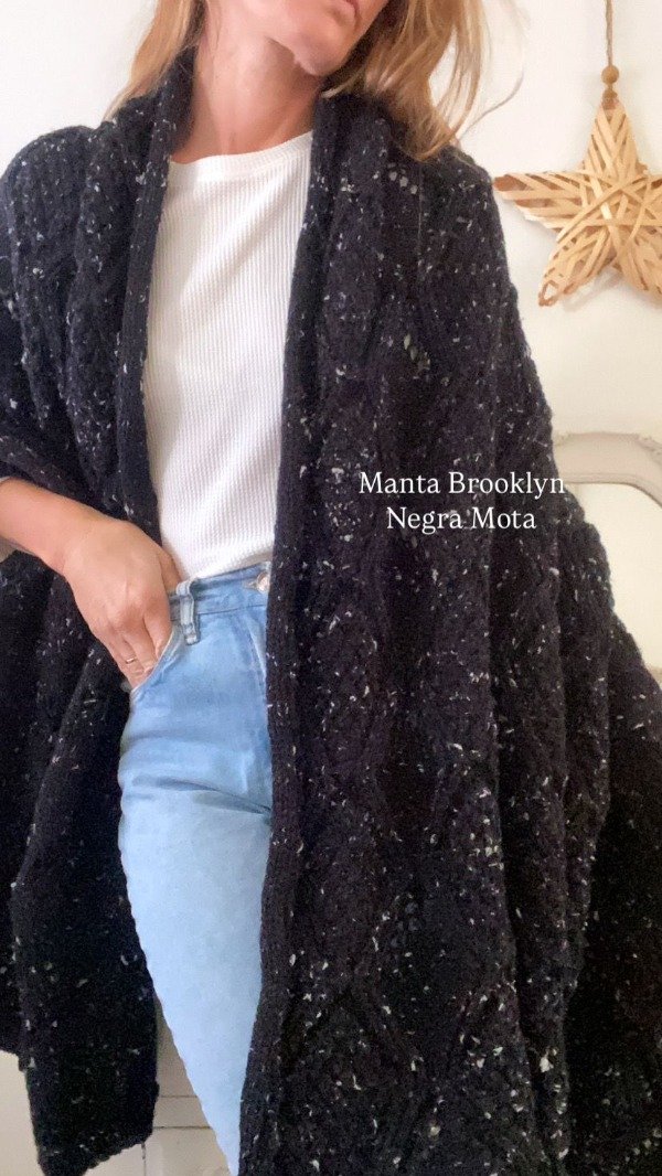 Producto - Manta tejida Brooklyn negra motas