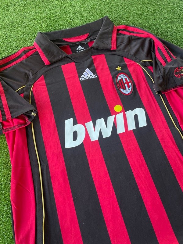 Producto - AC Milan Local 2006 Version Retro