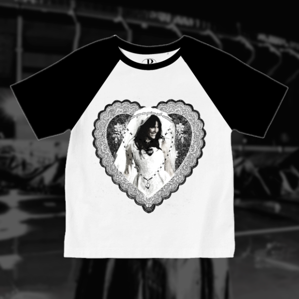 Producto - Baby tee combinada one love