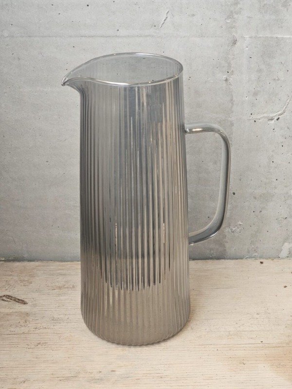 Producto - Jarra Labrada Gris