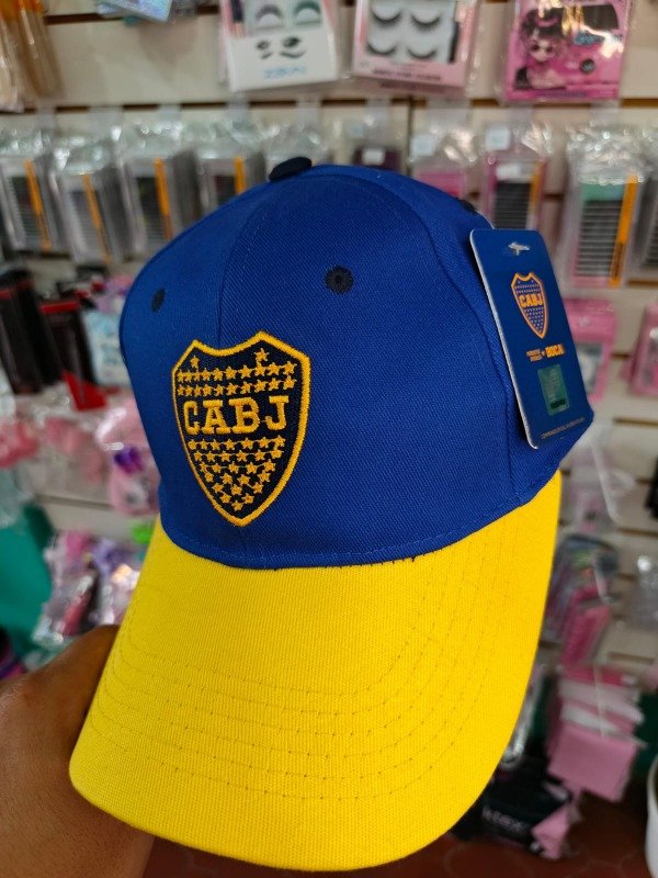 Producto - Gorra Boca bordada