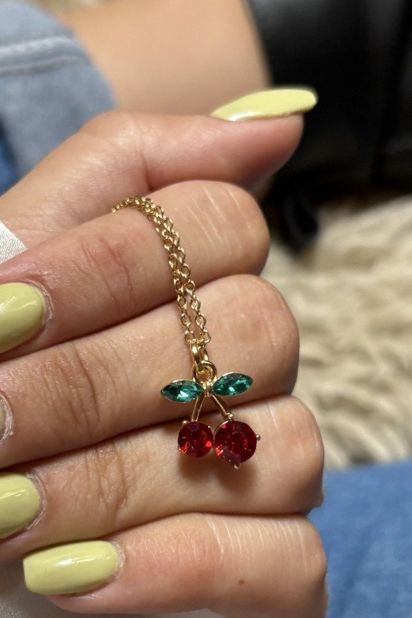 Producto - Collar Cherry Strass (Gold)