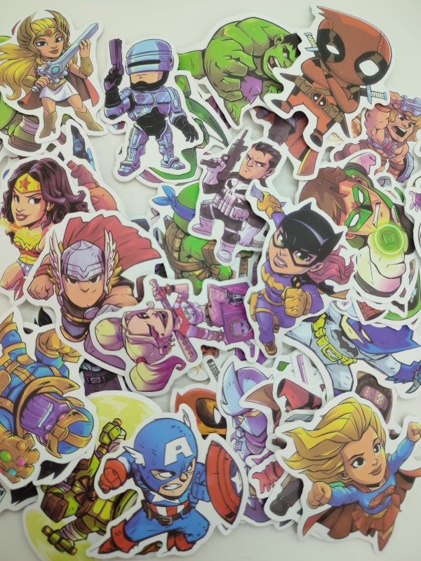 Producto - Stickers Superheroes 2 surtidos por 50 unidades
