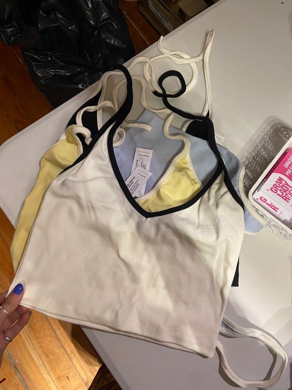 Producto - Tops bicolor espalda descubierta