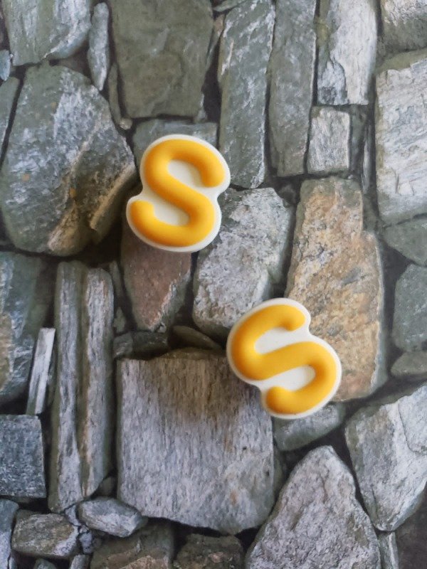 Producto - Pack x2 pines para crocs S