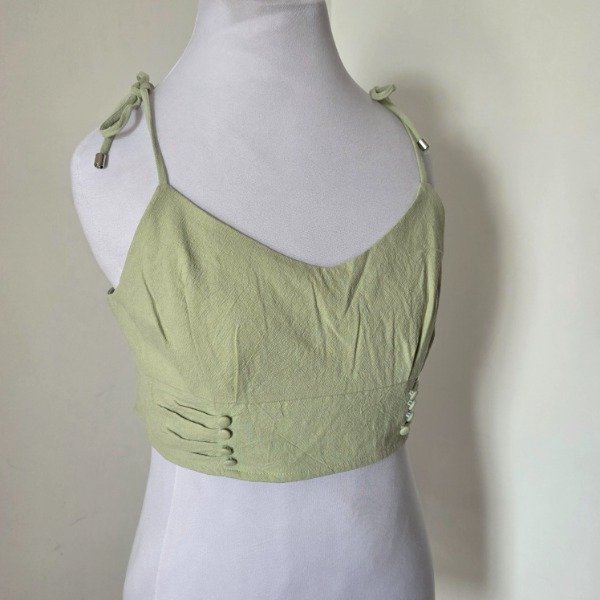 Producto - Blusa con tirantes y cierre en la espalda Verde claro de Lino - Talle L