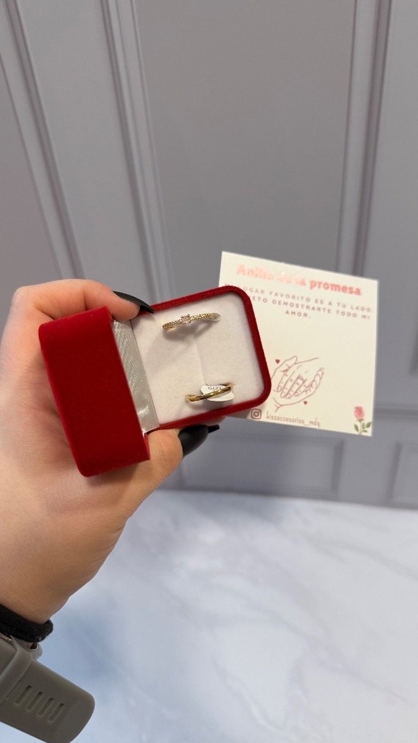 Producto - Cajita de anillos de la promesa - alianza y anillo cubic rosa