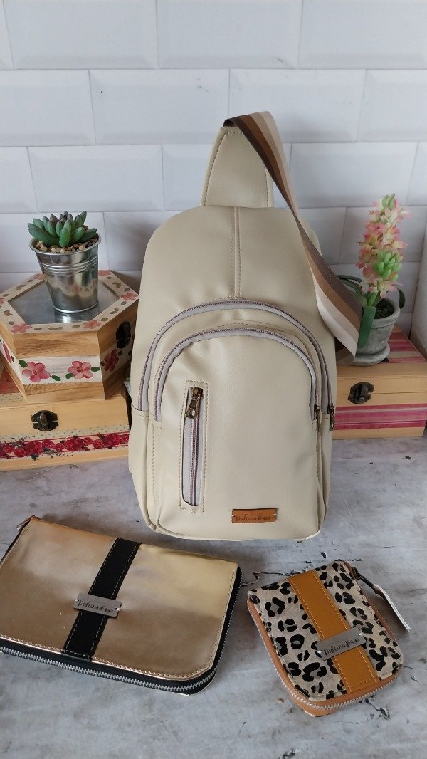 Producto - Mochila Pechera  nude ecocuero