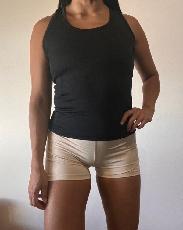 Producto - Musculosa DRY FIT negra
