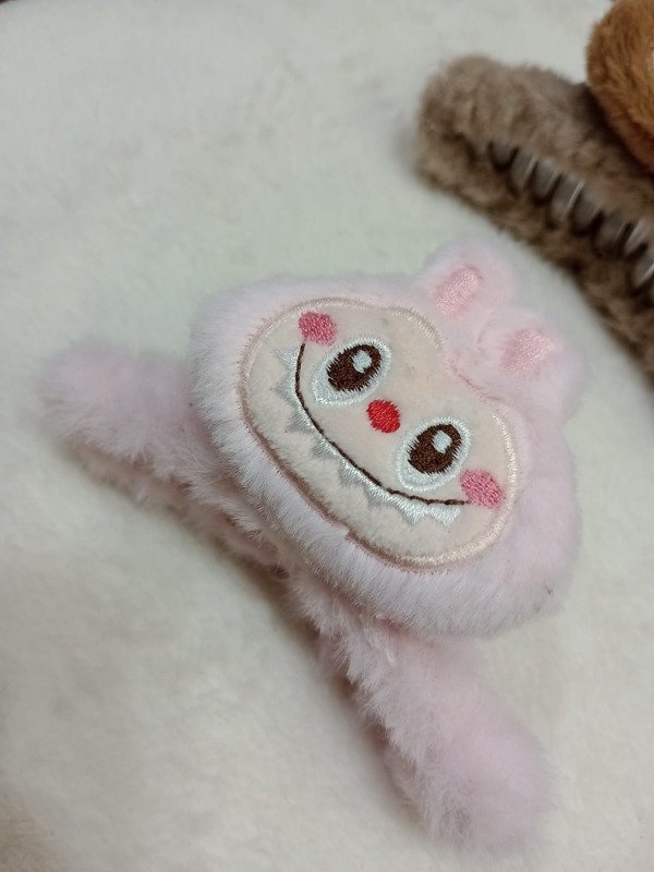 Producto - Broche Labubu