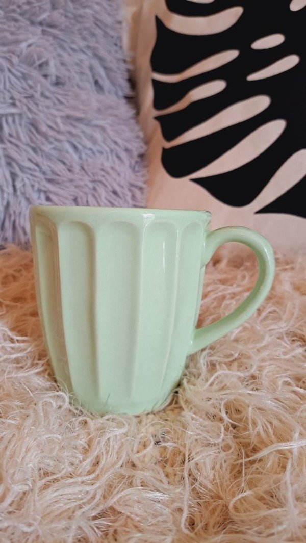 Producto - Taza cerámica vainilla verde agua