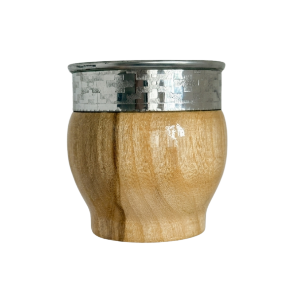 Producto - Imperial algarrobo laqueado brilloso. Guarda de acero