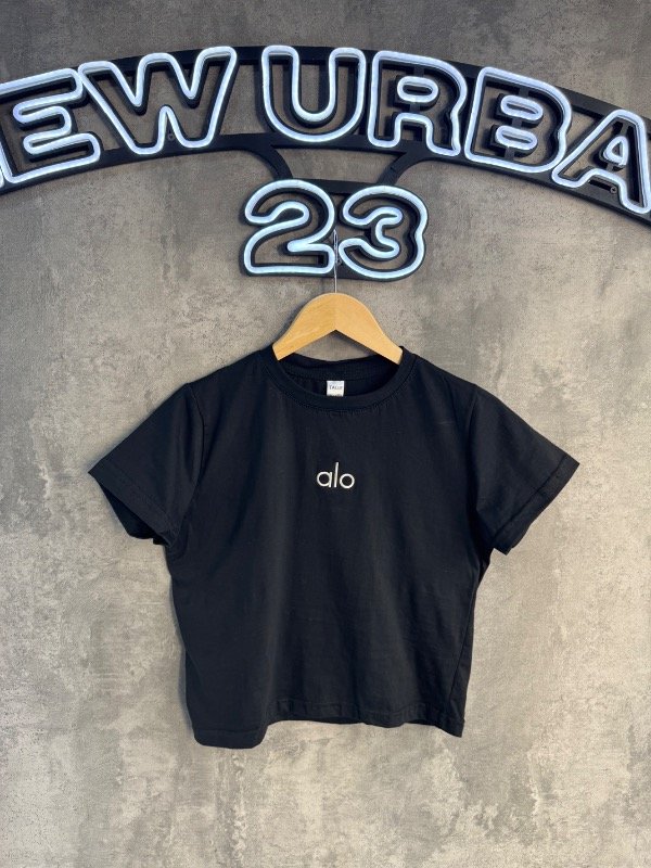 Producto - Remera ALO BLACK