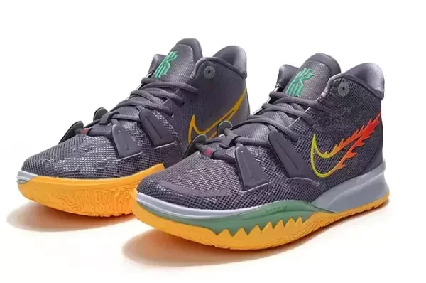 Producto - Nike Kyrie 7 - GS Daybreak