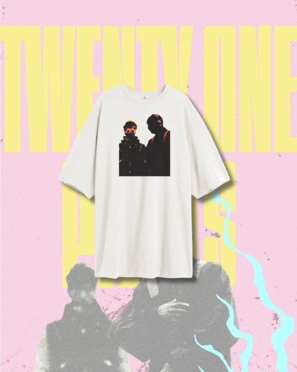 Producto - Tyler y Josh - Clancy - Remera oversize