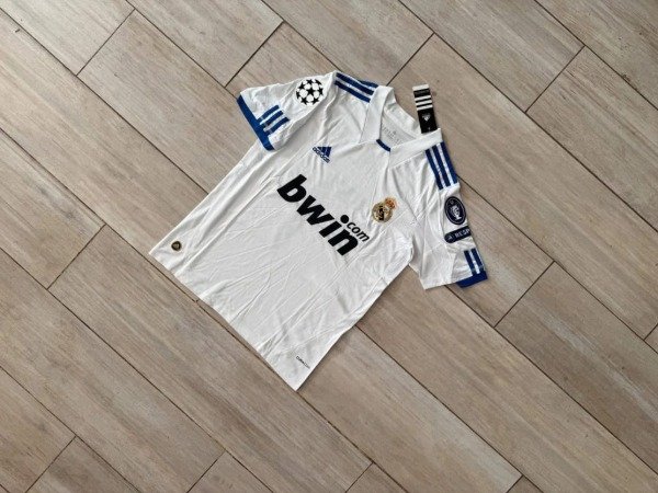 Producto - CAMISETA REAL MADRID IMPORTADA TITULAR RETRO 2010/2011 #7 RONALDO - 8