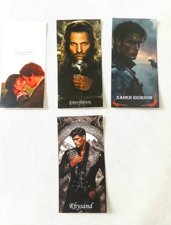 Producto - Pack Marcapáginas  +  4 Stickers