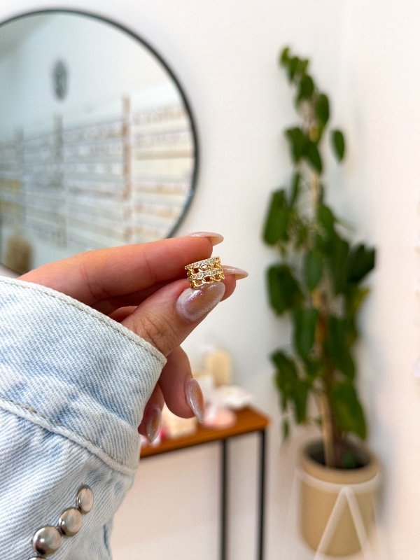 Producto - Ear cuff acero dorado doble cadena y cúbics