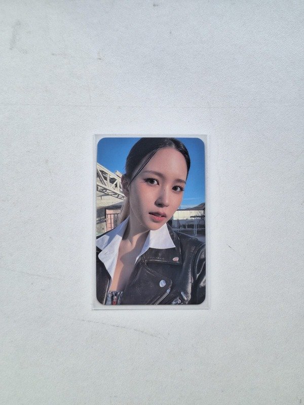 Producto - Mina Twice "Ready to Be" POB (1)
