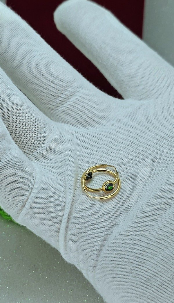 Producto - Argollita de oro verde