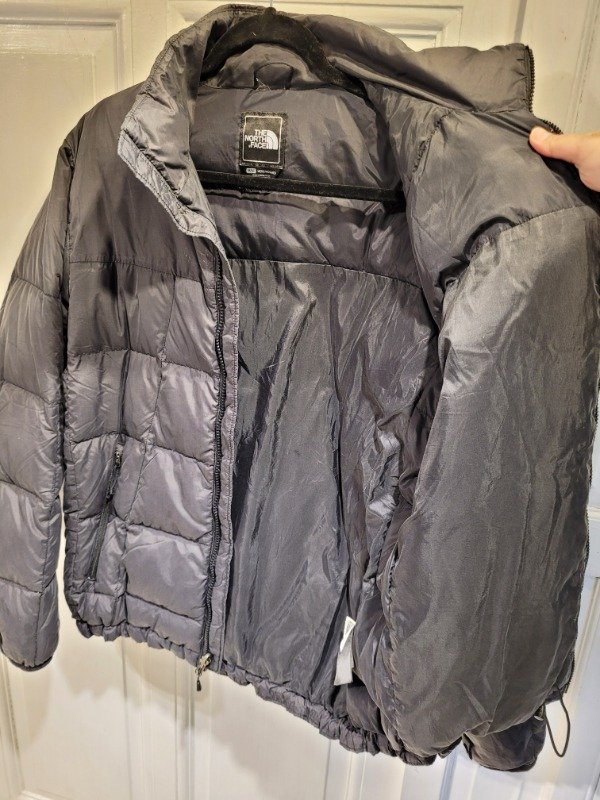 Producto - Campera THE NORTH FACE negra pluma 550 Talle M - PRECIO: 312X - 2