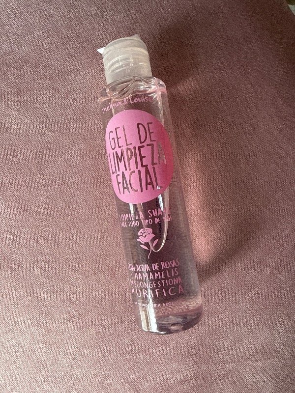 Producto - Gel de limpieza facial Thelma y Louise