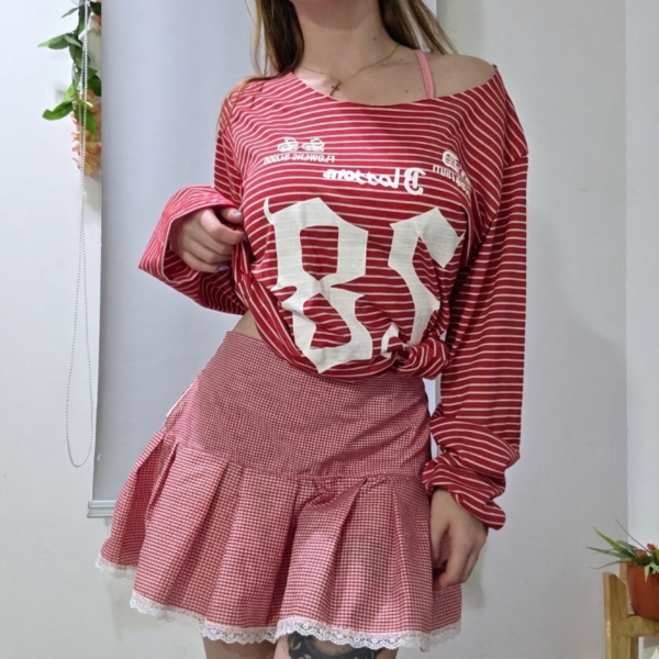 Producto - Pollerita cuadrille roja