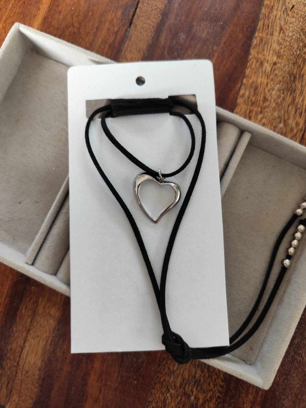 Producto - Lazo corazón mediano . Bijou