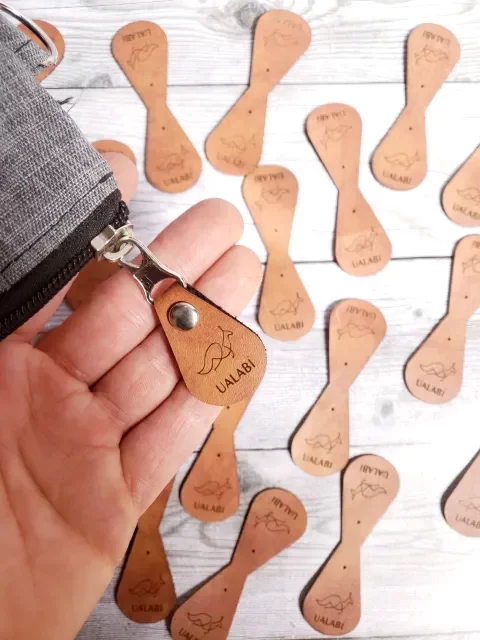 Producto - Tiracierre Personalizado Ecocuero