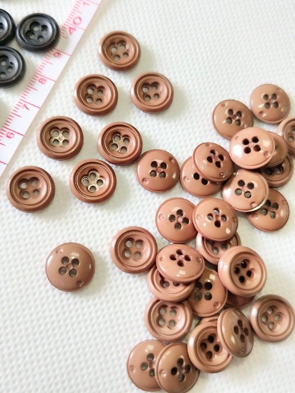 Producto - Boton 13 mm gris y cafe - 3