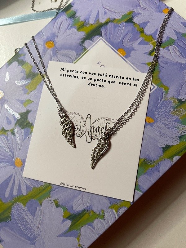 Producto - Par de Collares Casi Angeles