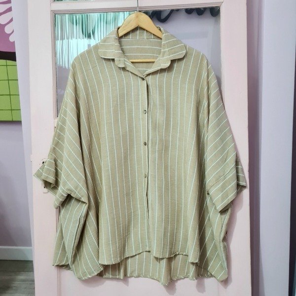 Producto - Camisa de lino rayada 7006