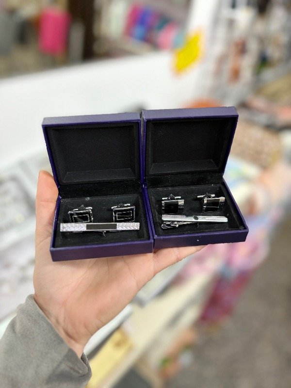 Producto - Pin prendedor para corbata con gemelos