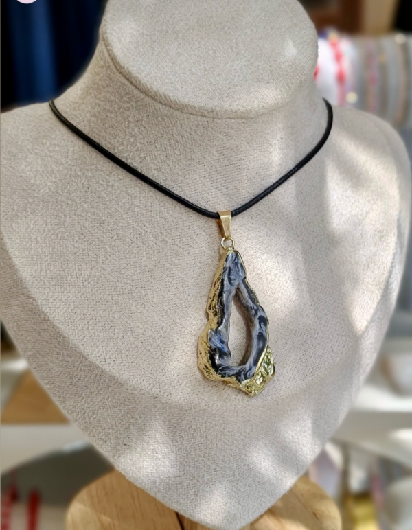 Producto - Collar Agata gris y tiento