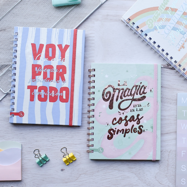Producto - Cuaderno a5 tapa dura holografico
