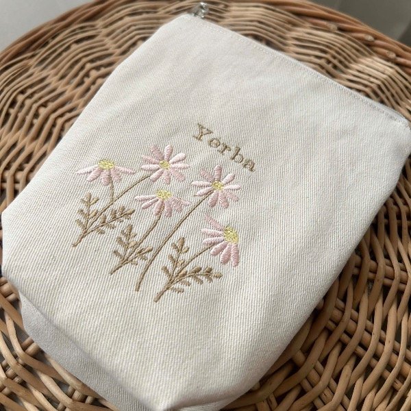 Producto - Yerbera bordada - Flor (por encargue)