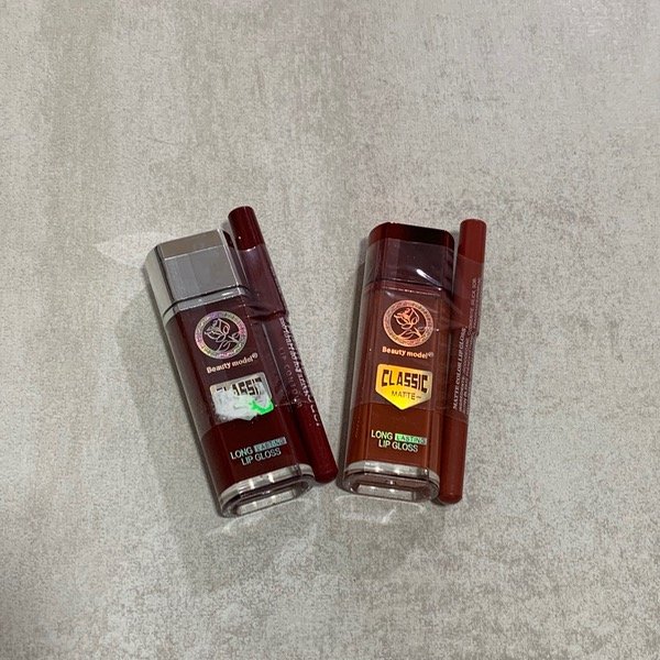 Producto - Combo 2 gloss + delineador
