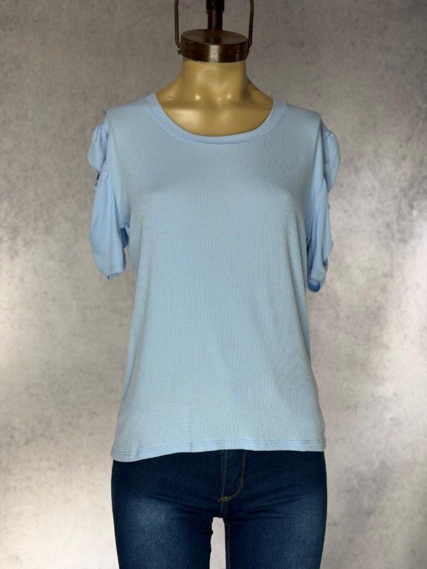 Producto - REMERA CELESTE MANGA PRINCESA MORLEY