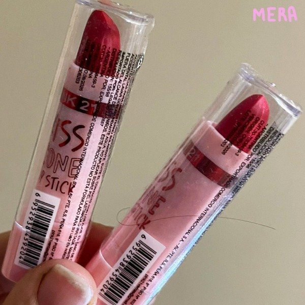 Producto - Labial rojo PINK21