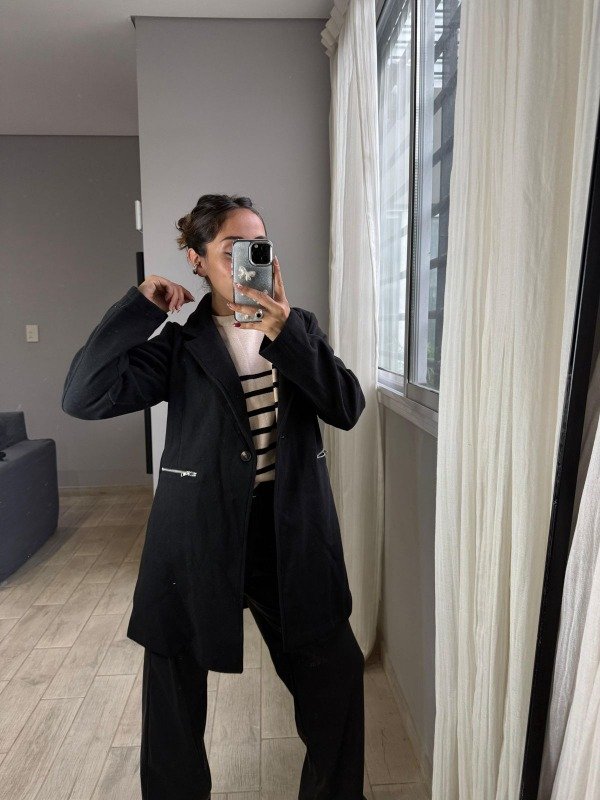 Producto - Tapado Nina Paño Black // 49.000 TRANSF